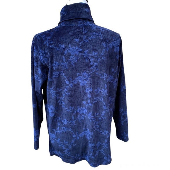 2. Floral Velour Turtleneck Shirt By Jones New York Size M - Picture 2 of 11